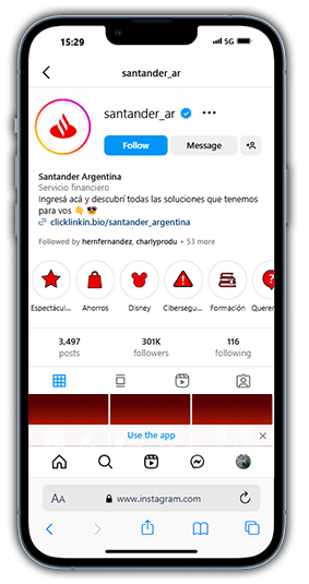 Captura de un celular con el Instagram de Santander Argentina
